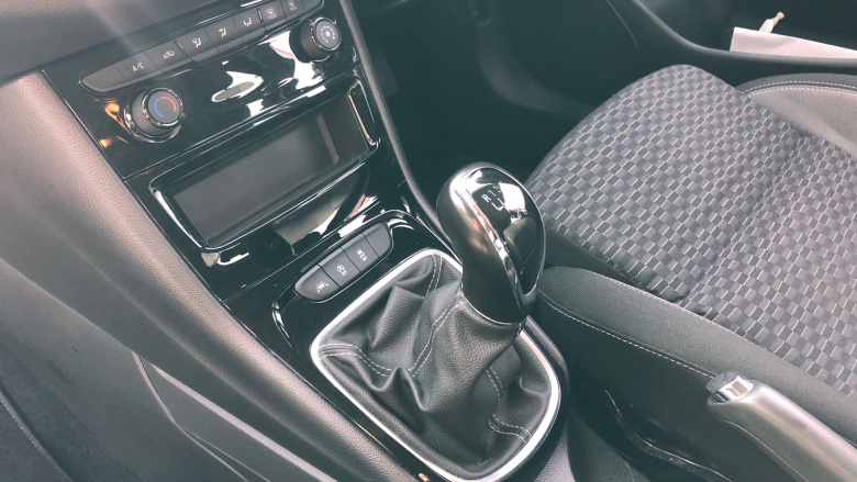 Vauxhall Astra 1.2 Turbo SRi 5dr Petrol Hatchback